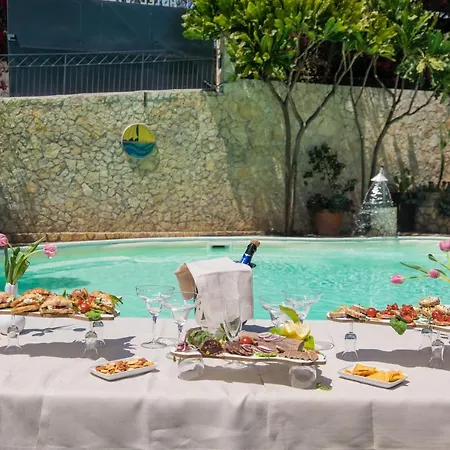Villamare Hotel