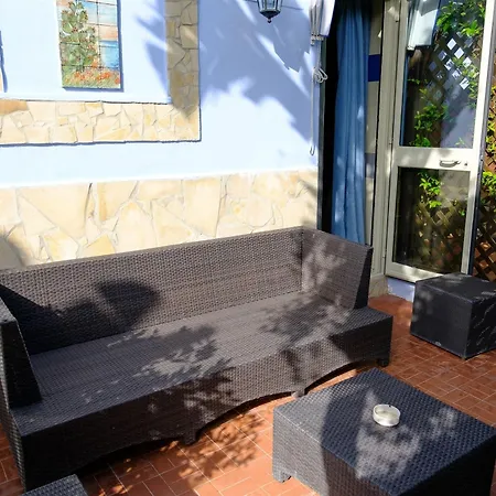 Готель Villamare 4*